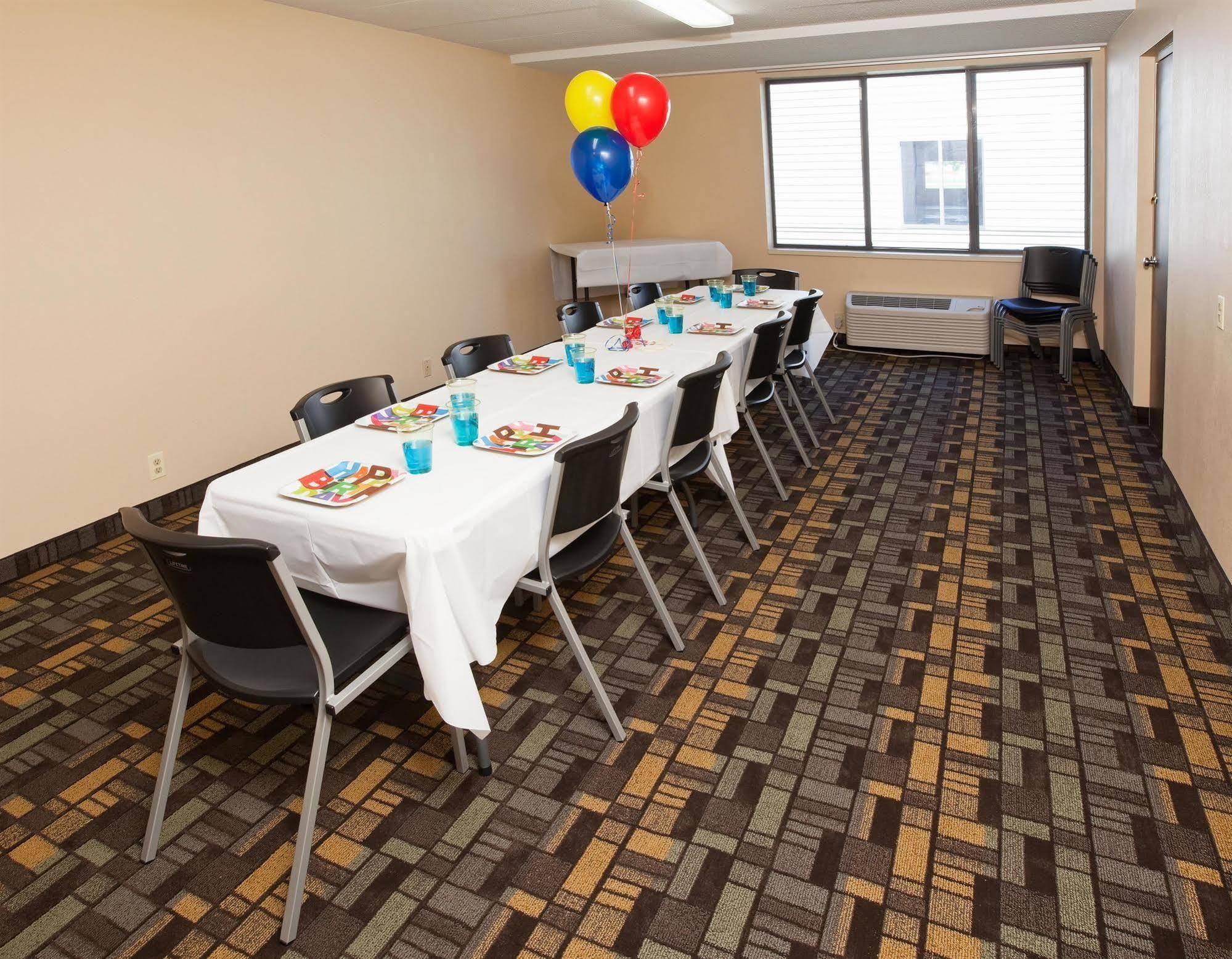 Med City Inn & Suites Rochester Mayo Clinic Area Luaran gambar