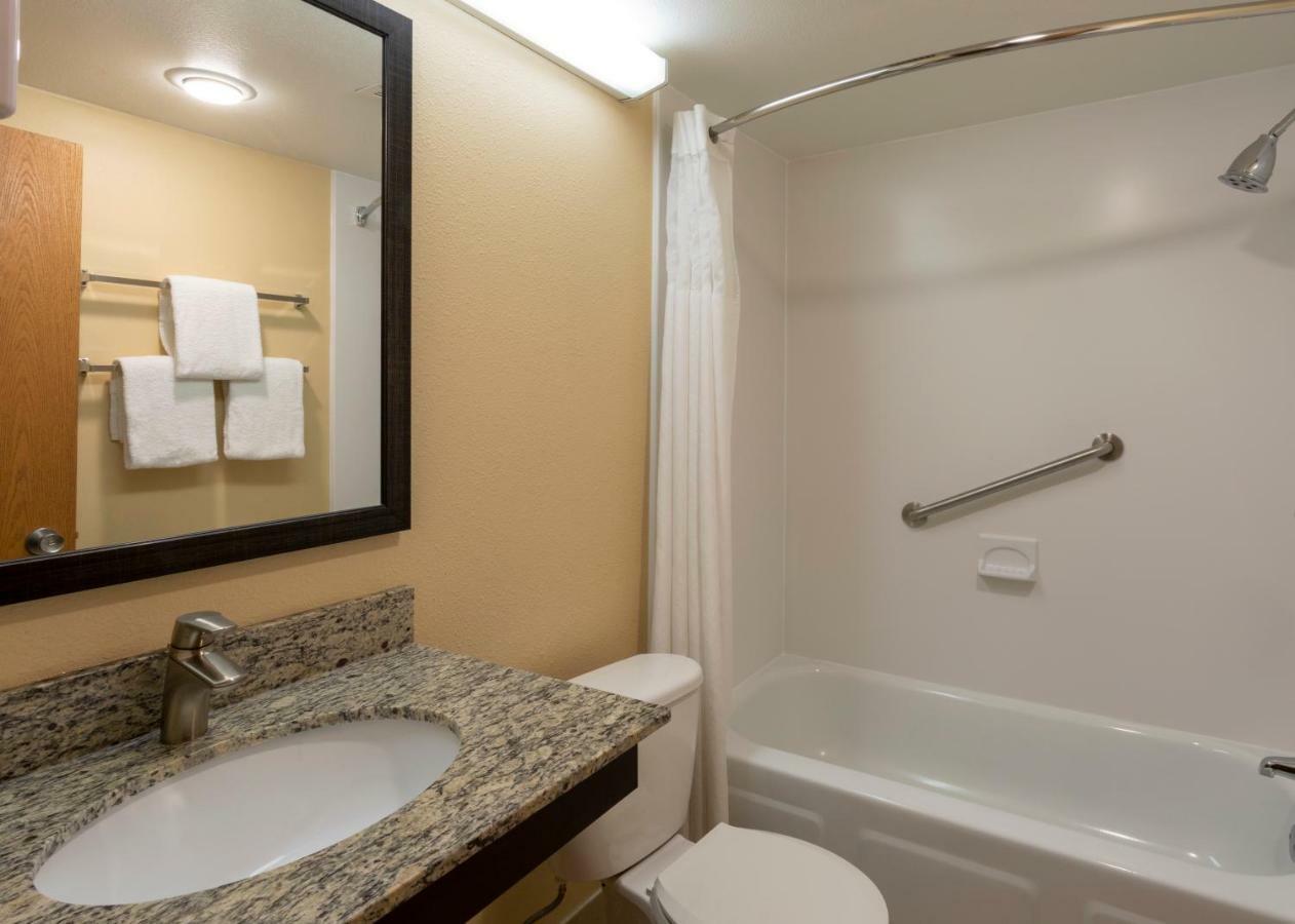 Med City Inn & Suites Rochester Mayo Clinic Area Bilik gambar